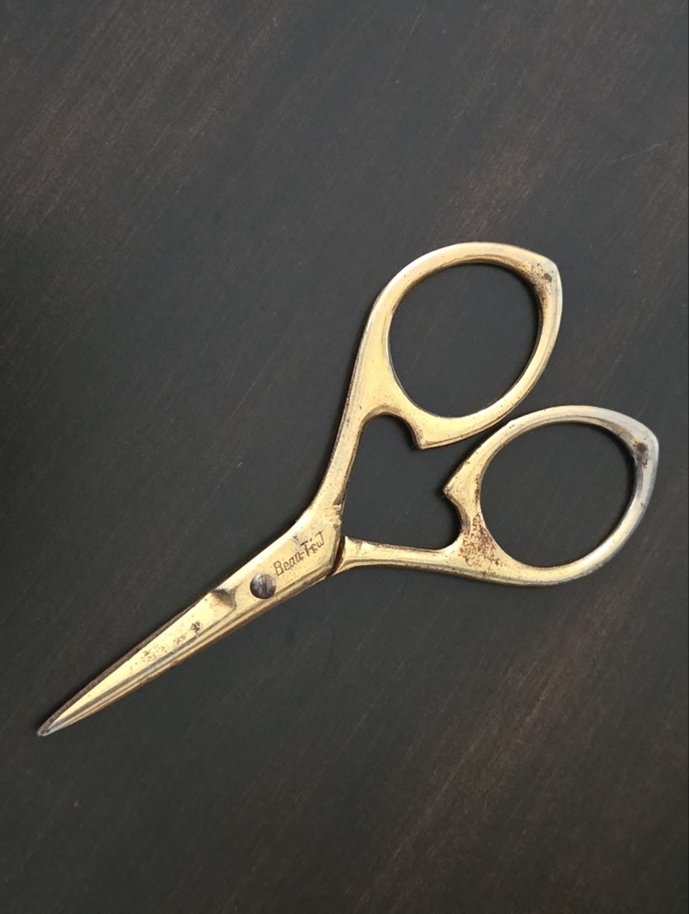 VTG 50s Beau-T-Cut Bronze Gold Tone Lions Tail Embroidery Scissors Gumpert